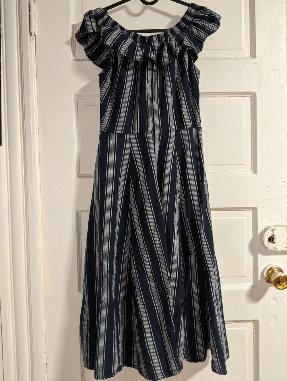 Vivi by Violet Weekend Striped Off-Shoulder Midi Dress Size S Navy White